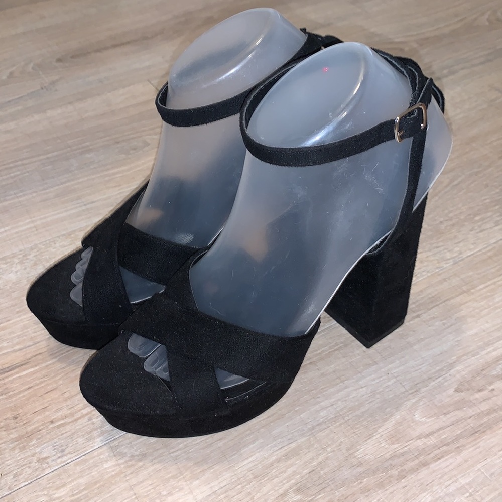 Forever 21 black suede feel ankle wrap block platform heels